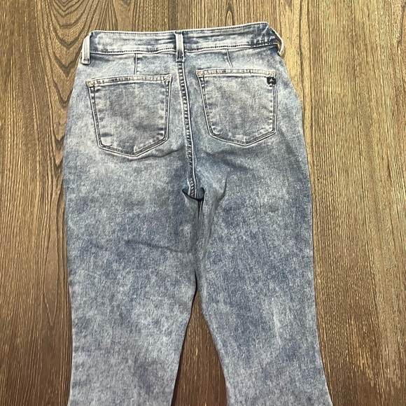 M Jeans by Maurices Skinny High Rise Button Fly Split Hem Acid Wash Size XS - Picture 13 of 13